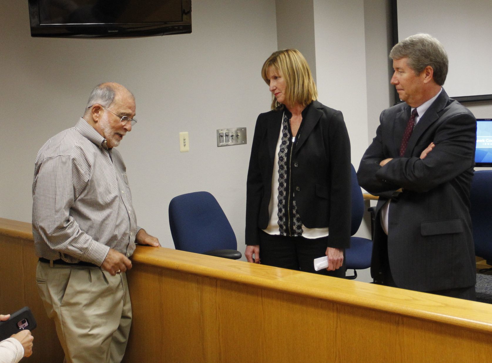 092418jr-liggins-mistrial-2